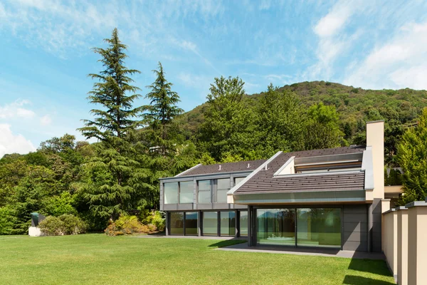 Schöne Villa, im Freien — Stockfoto