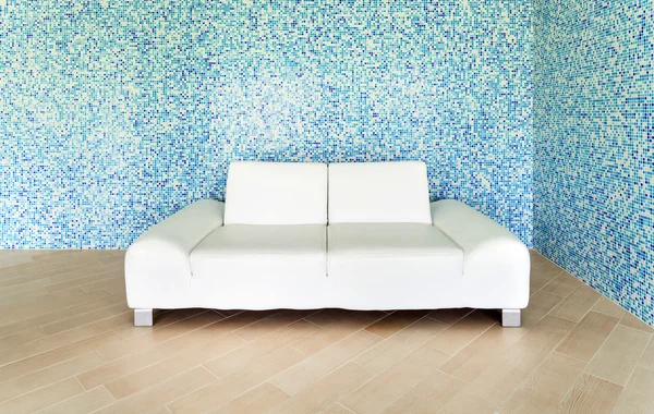 White leather sofa Royalty Free Stock Images