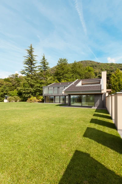 Beautiful villa, outdoor — Stock Photo, Image