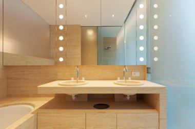 En az lüks banyo 