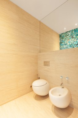 En az lüks banyo