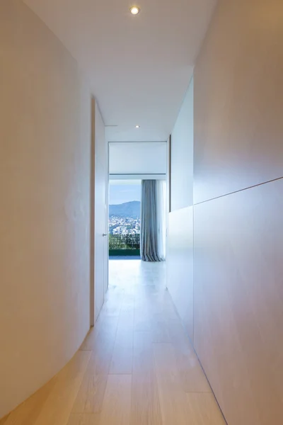 Modern luxury apartment: hallway — Stock Photo, Image