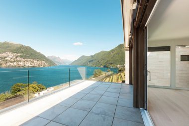 güzel çatı katı, veranda