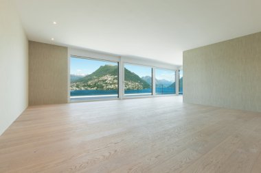 Güzel çatı katı, iç