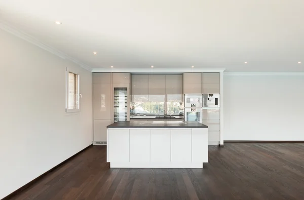 Mooi huis, moderne keuken — Stockfoto