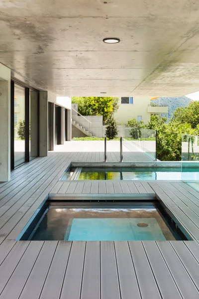 Bella casa moderna in cemento — Foto Stock