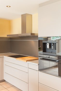 Modern mutfak iç mimarisi