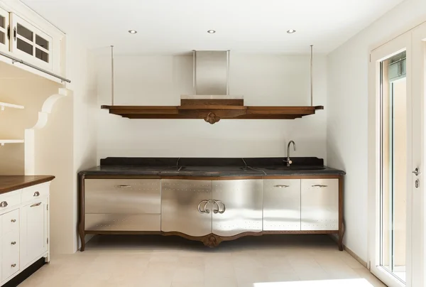Interior da cozinha moderna vazia — Fotografia de Stock