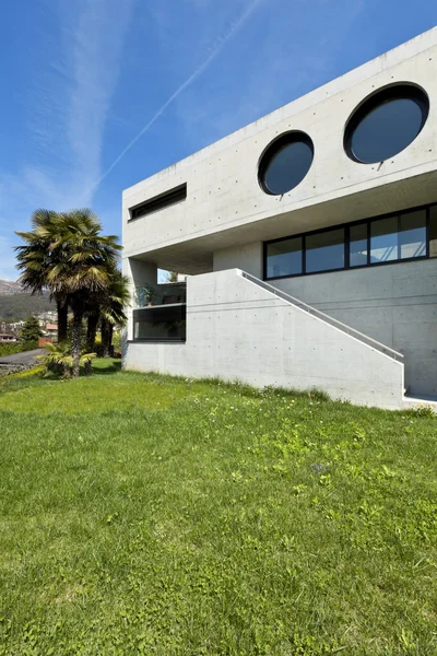 Maison moderne à beton, extérieur — Photo