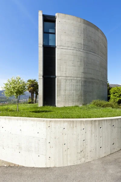 Vnější, moderní dům v beton — Stock fotografie