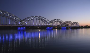 Çok güzel bir köprü Riga Letonya