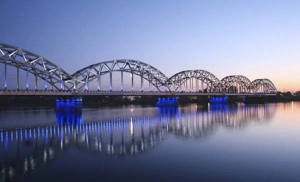 Nádherný most v Riga Lotyšsko — Stock fotografie