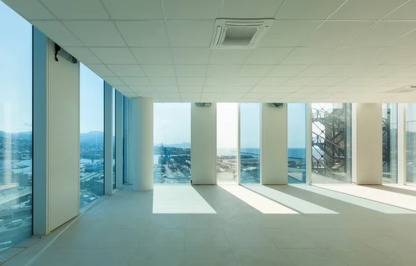 Interior, empty building — Stock Photo, Image