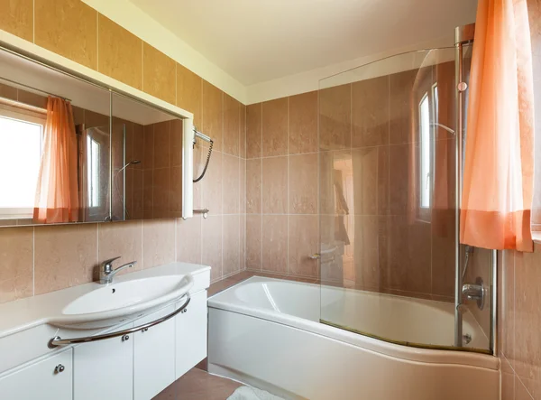 Interior of house, bathroom — Stock Photo, Image