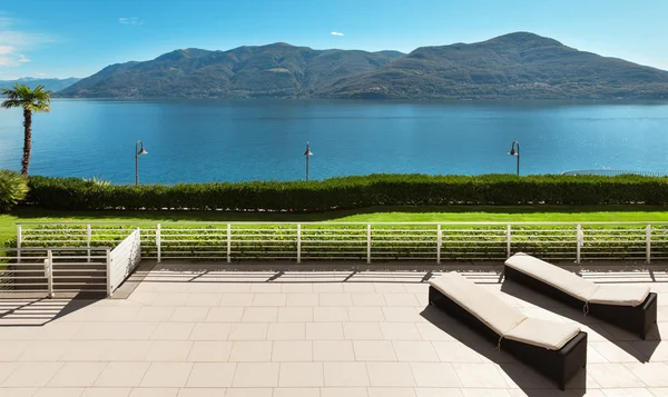 Beautiful terrace of a penthouse — Stock Photo, Image