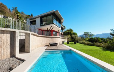 Modern villa havuzlu