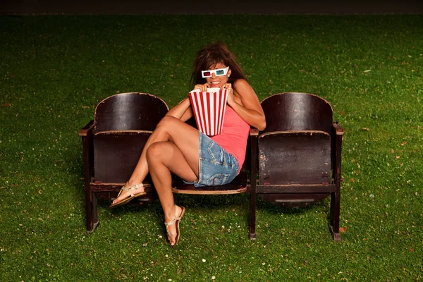 Portrait of a girl with popcorn — Stock Photo, Image