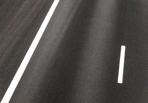 Pusta droga asfaltowa — Zdjęcie stockowe