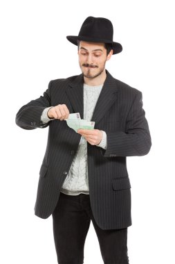 Para olan bir adam portresi