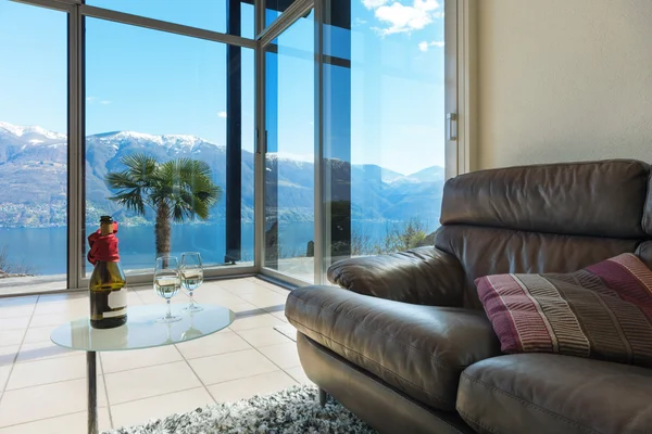 Aperitivo en la terraza, interior — Foto de Stock