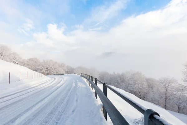 Hiver en Suisse du Sud — Photo