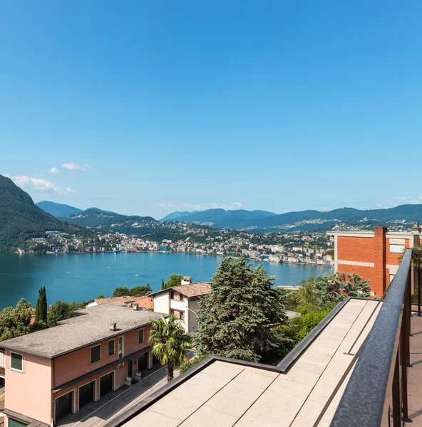 湖 Lugano 视图 — 图库照片