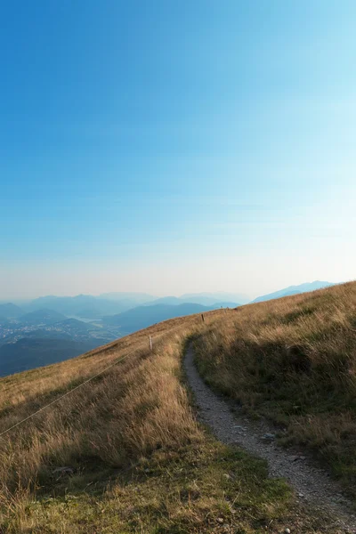 Vista prados de montanha — Fotografia de Stock