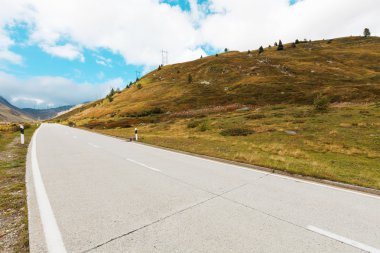 Alp geçmek, yol