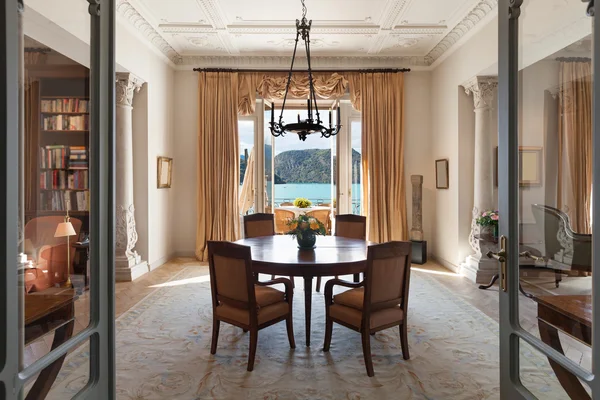 Interieur, Luxus-Wohnzimmer — Stockfoto