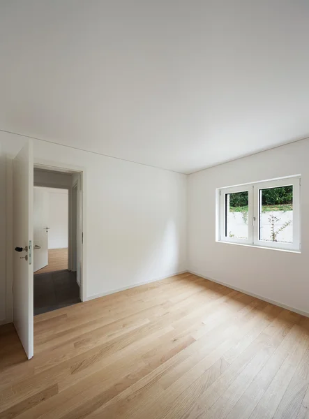 Interiör, tomma rum med fönster — Stockfoto