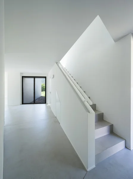 Wewnętrzne, schody cementu — Zdjęcie stockowe