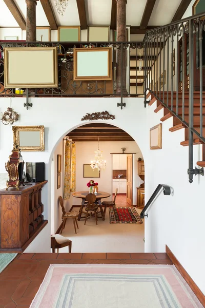 Interior de la antigua casa — Foto de Stock