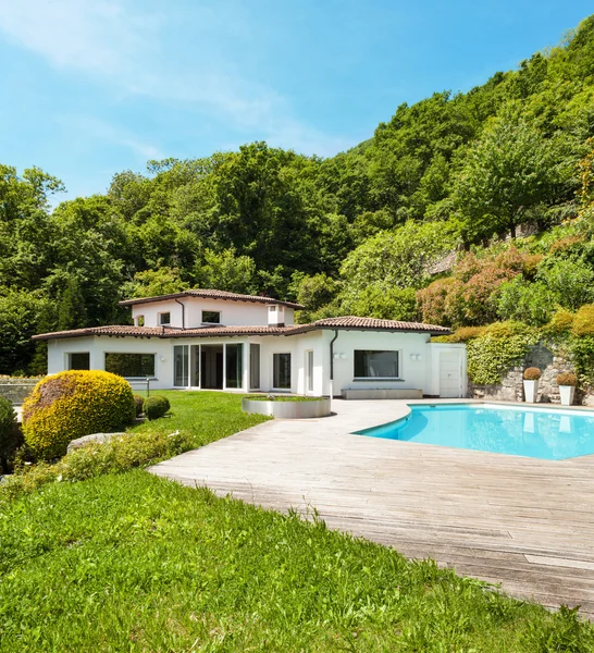 Piscina, verano — Foto de Stock