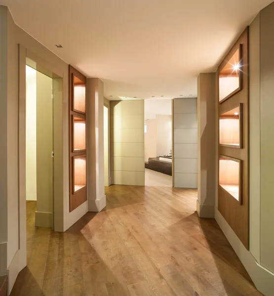 Modern bir evin koridor — Stok fotoğraf