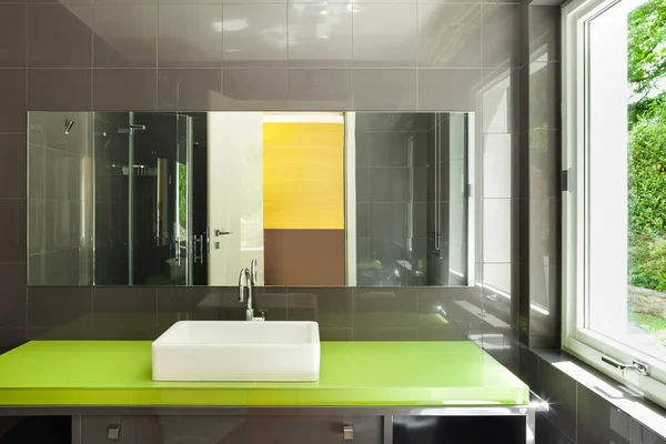 Interiores, baño moderno — Foto de Stock