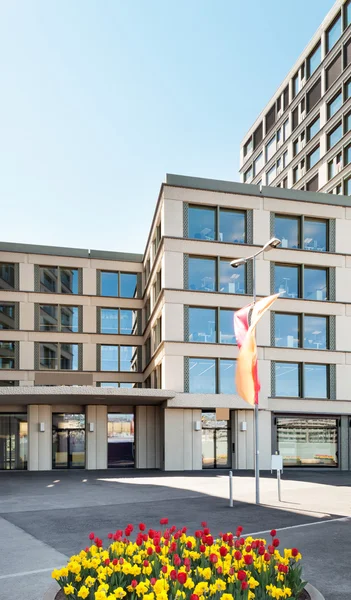 Edificio moderno, al aire libre — Foto de Stock