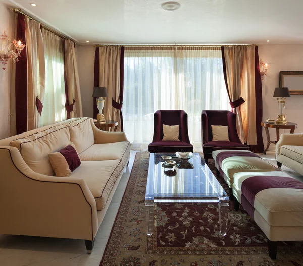 Sala de estar, design clássico — Fotografia de Stock