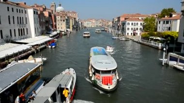 Venedik. Büyük Kanal üzerinde etkin Rating