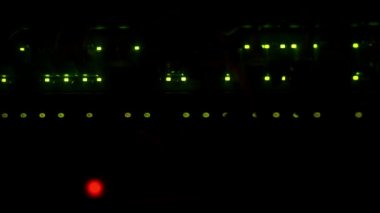 Ağ sunucusu geçiş Led yanıp sönme