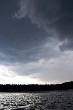 İklim değişikliği fenomeni güçlü fırtına