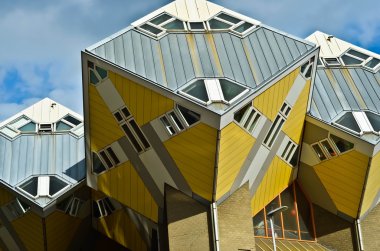 Rotterdam, Hollanda küp evlerde. Sarı küp evler
