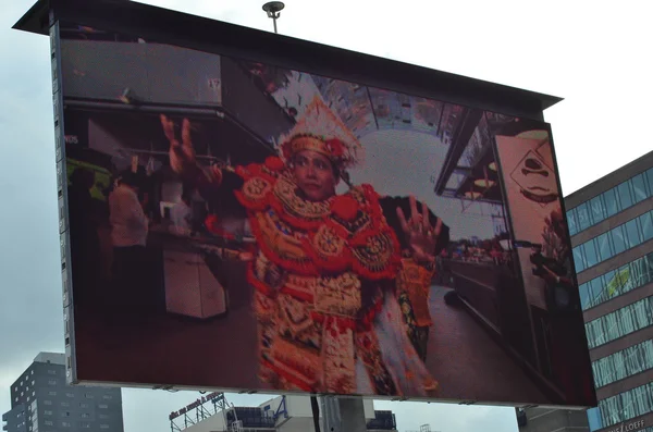 Opening ceremony of the new Markthal on 01 October 2014 in Rotterdam, Netherlands. on big street tv screen — Stock Photo, Image