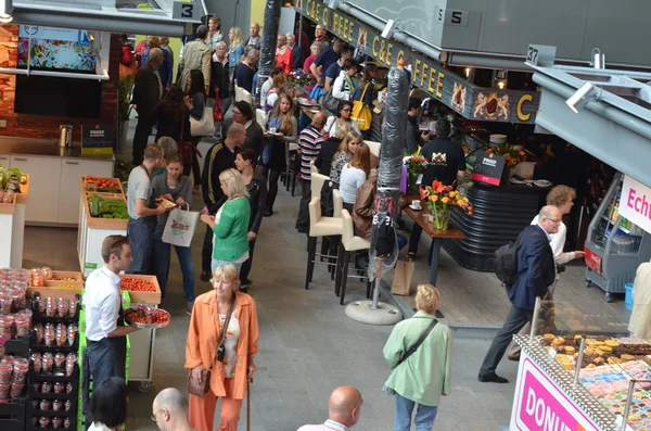 Markthal Rotterdam, Nederländerna — Stockfoto
