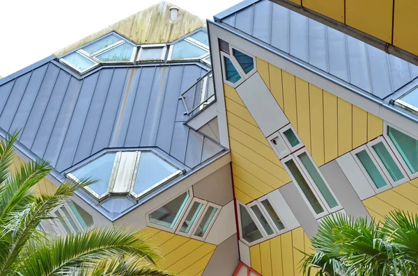 Cube houses in Rotterdam, Holland. — Stock Photo, Image