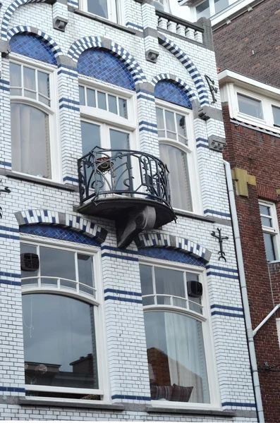 Facade of a traditional house in Netherlands — Stock Photo, Image