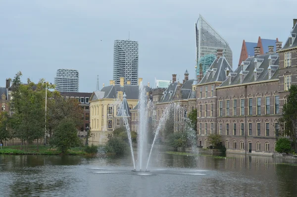 Binnenhof palace, parlamentets — Stockfoto