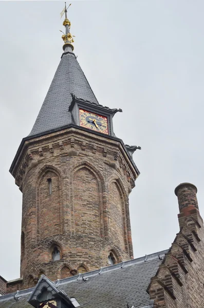 Facciata gotica di Ridderzaal a Binnenhof, Aia, Paesi Bassi — Foto Stock