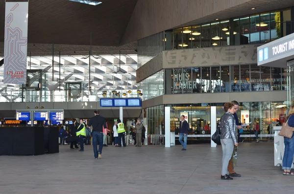 Rotterdam Centraal Station, Nederland — Stockfoto