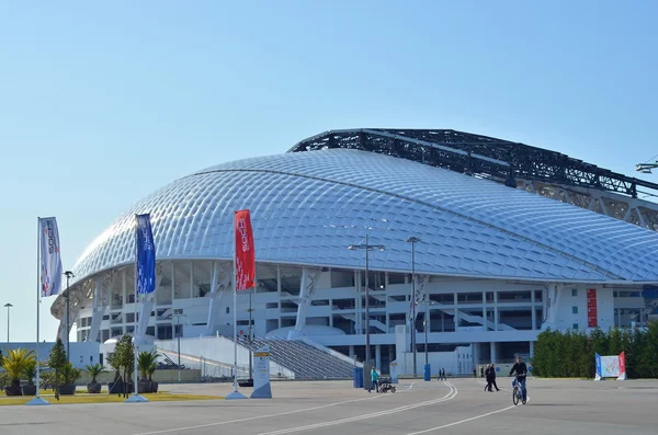 Palais de glace dans le parc olympique de Sotchi, Russie — Photo