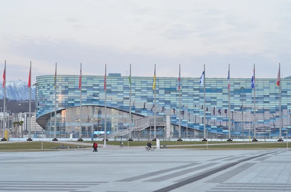 Palacio de patinaje sobre hielo en Sochi, Rusia — Foto de Stock